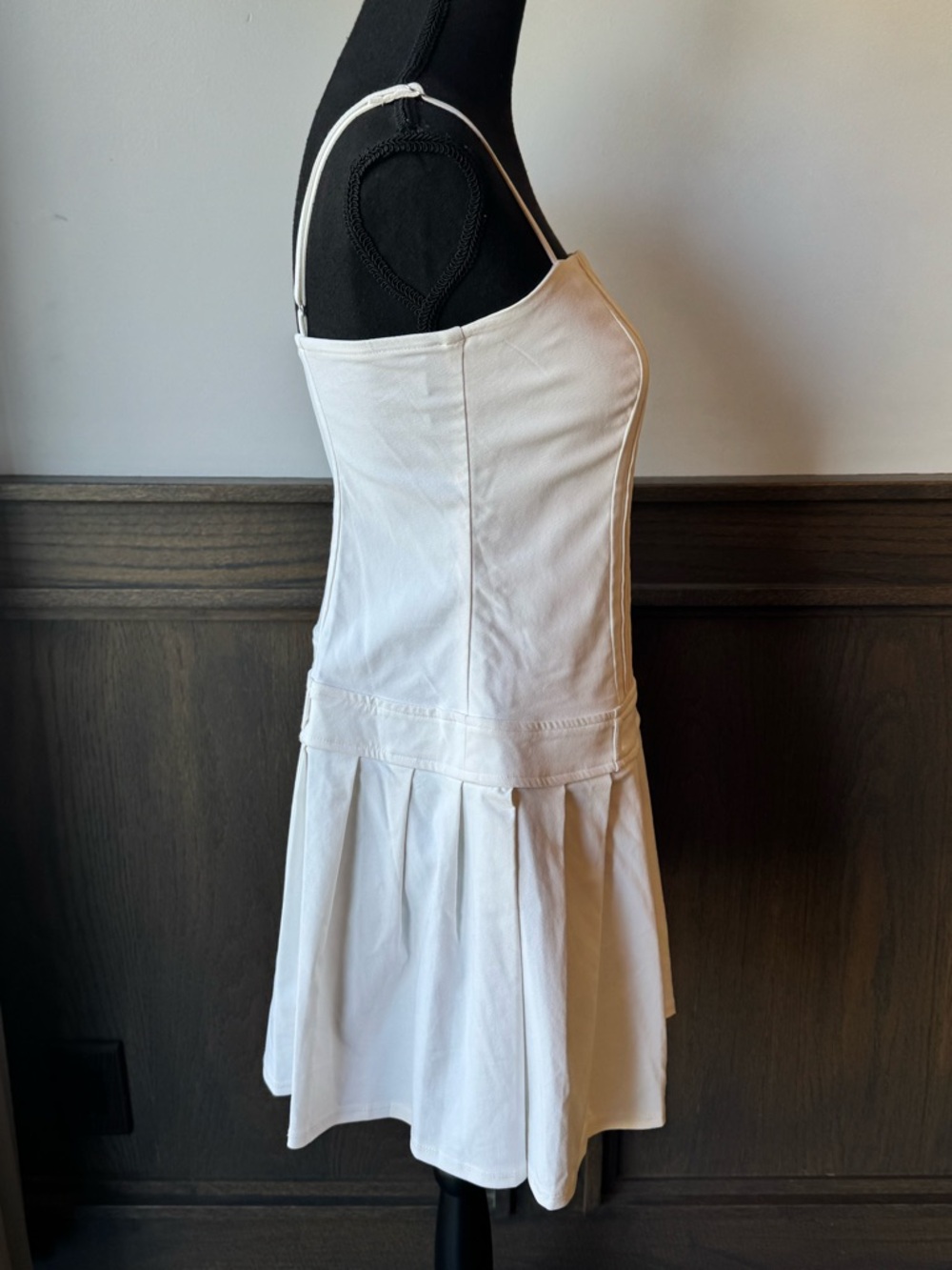Wild fable White Spaghetti Strap Pleated Sundress tennis prep NWT medium - Picture 4 of 7